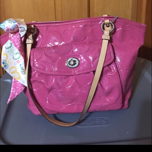 Coach Handbags - Coach Patent leather Shoulder Bag